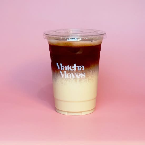 Hojicha Latte bei Matcha Moves Mannheim